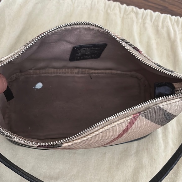 Burberry Beige and Black Women's Bag - Picture 7 of 11